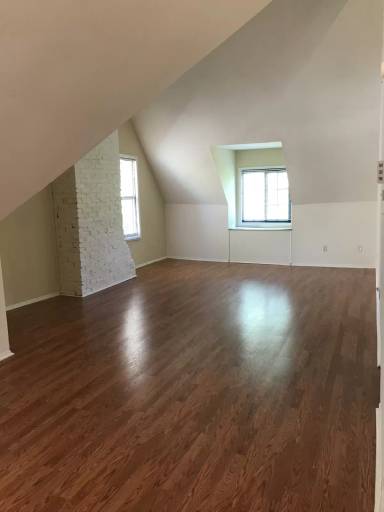 Main picture of 1E: 4362 McPherson Ave - D