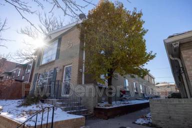 Main picture of 23 N Clarkson St