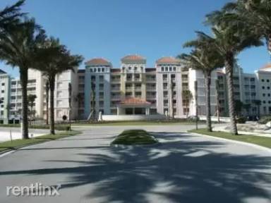 Main picture of Yacht Harbor Village Marina