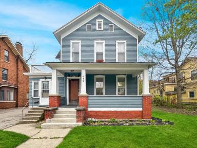 Main picture of 642 Cherry St SE