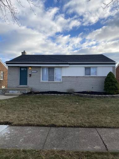 Main picture of 15371 Devoe St
