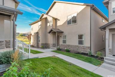 Main picture of 3777 E Cunninghill Dr