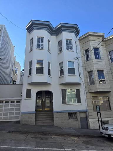 Main picture of 1475 Washington St
