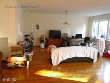 Main picture of 20 Dean Rd