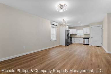 Main picture of 2419 W Maddox Rd