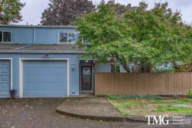Main picture of 1511 NW Tanasbrook Ct