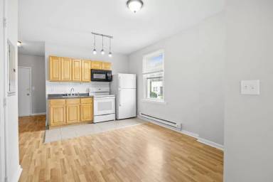 Main picture of 6812 Old York Rd