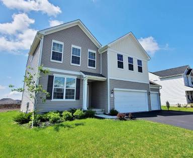 Main picture of 255 Saddlebred Cir