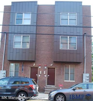Main picture of 1622 W Jefferson St