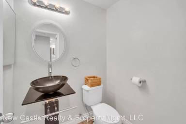 Main picture of 8136 Spur Ct