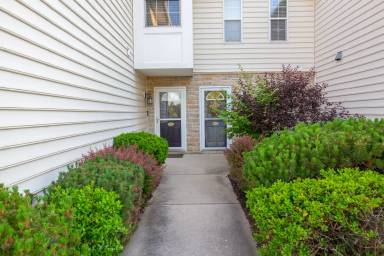Main picture of 5036 Ivyvine Blvd