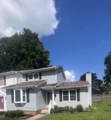 Main picture of 10 Carriage Way