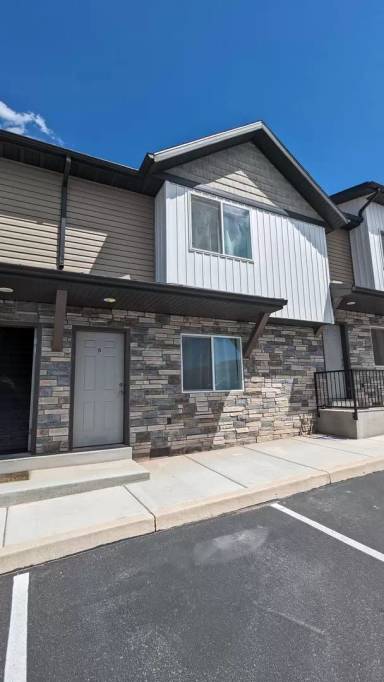 Main picture of Trailside Townhouses