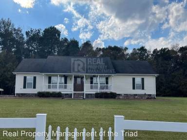 Main picture of 6660 Alamance County Line Rd