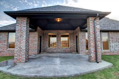 Main picture of 4708 Crusader Ave