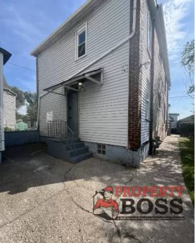 Main picture of 3927 Elm St