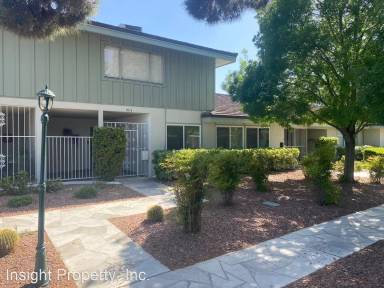 Main picture of 3016 El Camino Ave