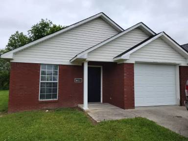 Main picture of 611 Burns St