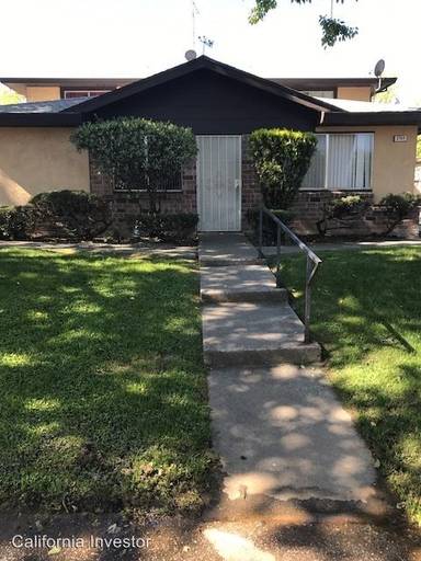 Main picture of 3783 Sapphire Dr