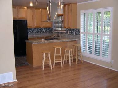 Main picture of 1439 Lorilyn Ave