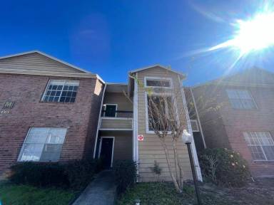 Main picture of Regency Gardens Condos