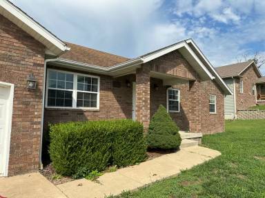 Main picture of 16324 Heartland Ln