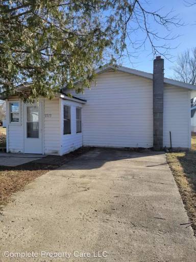 Main picture of 1517 W 16th St