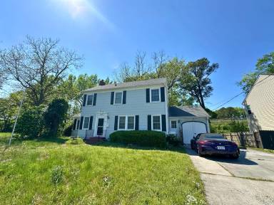 Main picture of 8577 Granby St