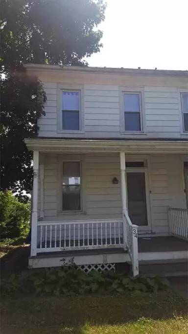 Main picture of 34 W Cottage Ave