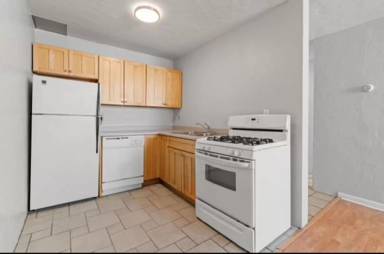 Main picture of 2525 3rd Ave S