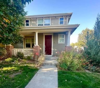 Main picture of 2528 Central Park Blvd