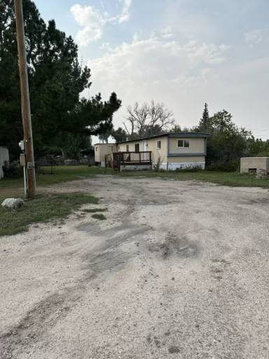 Main picture of 3118 S Greeley Hwy