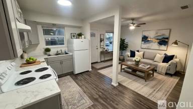 Main picture of 865 Anahuac Ave