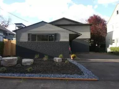 Main picture of 2641 NW Savier St
