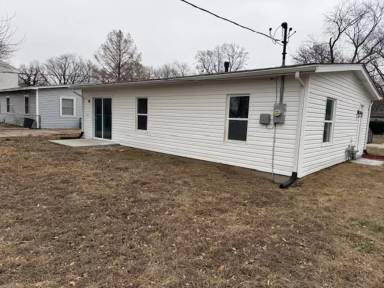 Main picture of 143 Saint James Ln