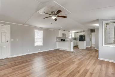 Main picture of 257 Jeremy Ln