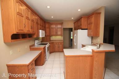 Main picture of 8704 E Saddle Creek Rd