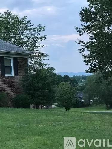 Main picture of 80 Mistletoe Dr