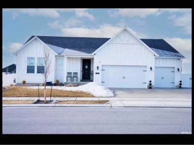 Main picture of 1458 E Kelsey Dr