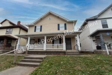 Main picture of 1918 Sugar Grove Ave