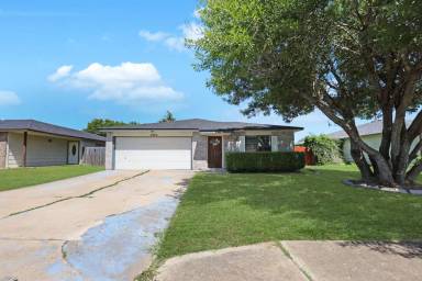 Main picture of 2904 Boyd Ave