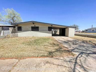 Main picture of 902 7th St