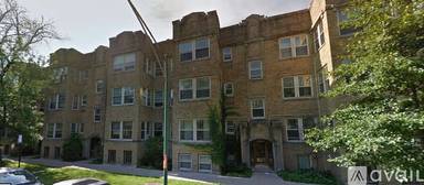 Main picture of 1919 W Argyle St