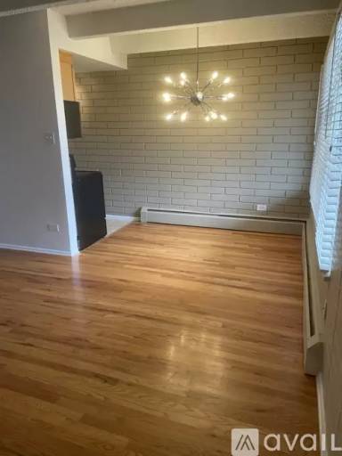 Main picture of 250 N Pearl St
