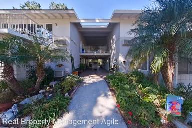 Main picture of 270 Avenida Sevilla