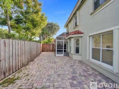 Main picture of 10563 Buttonwood Lake Dr