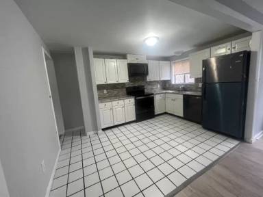 Main picture of 98 Shepards Knoll Dr