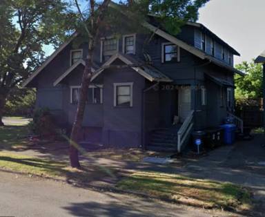 Main picture of 1014 W 11th Ave