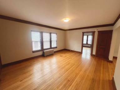 Main picture of 2216-18 N Booth St