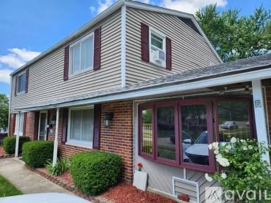 Main picture of 6863 Hubbard Dr